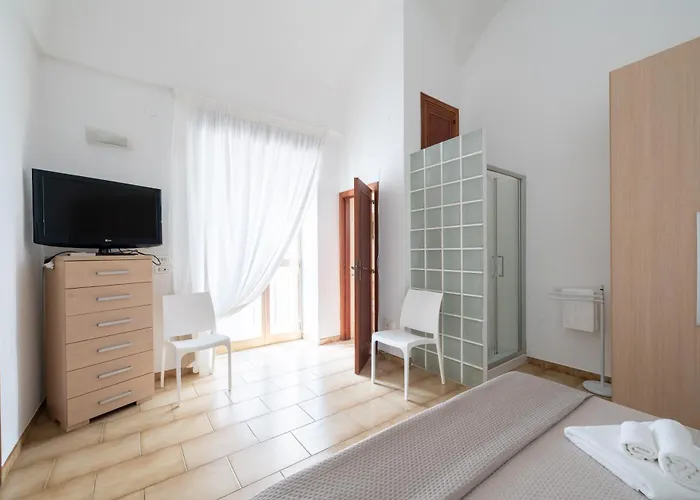 Dimora Del Sole By Rentbeat Апартаменты *