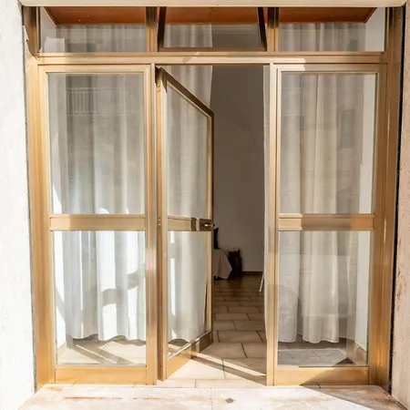 Apartment Dimora Del Sole By Rentbeat *